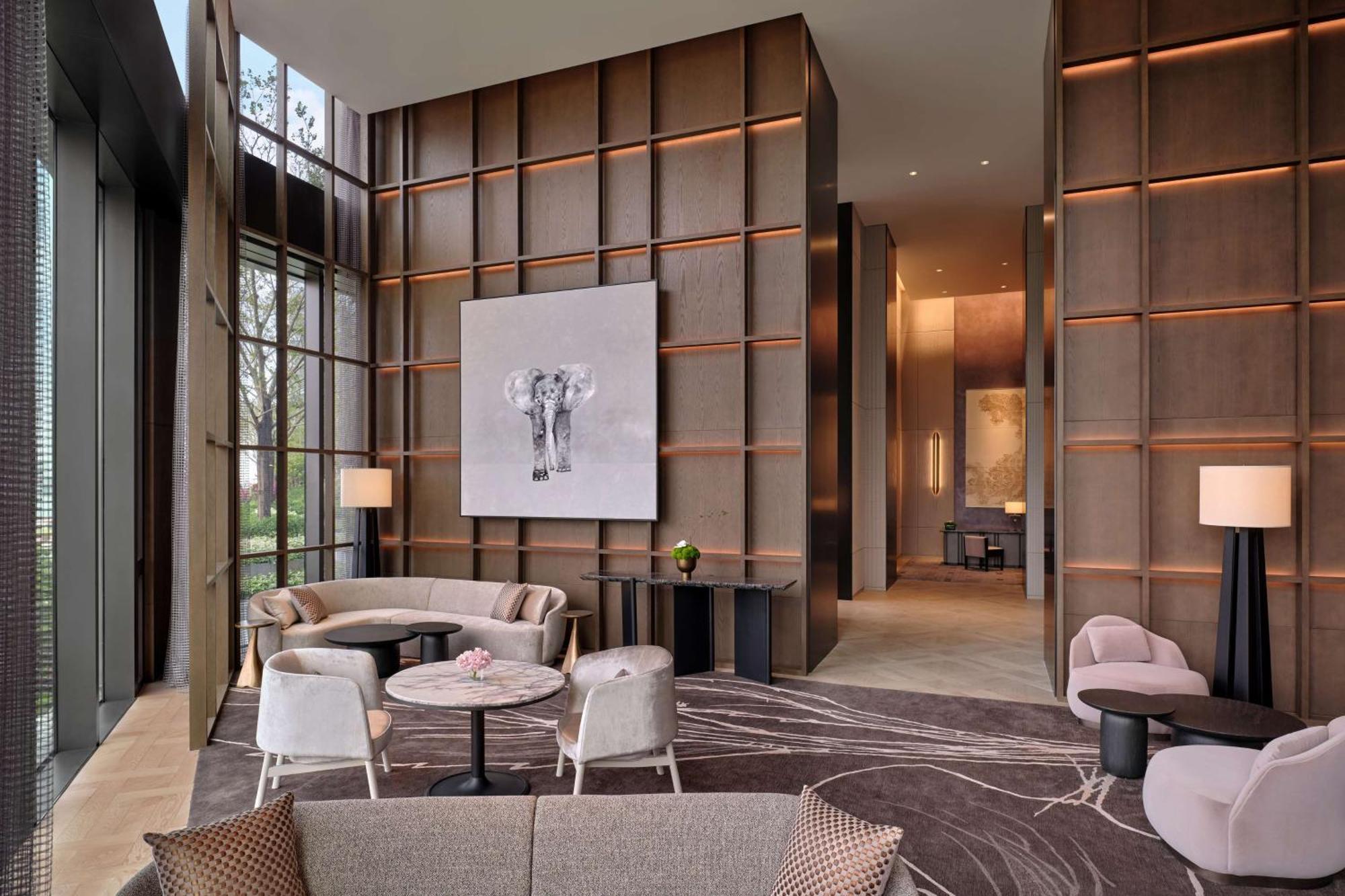 Conrad Shenzhen, The First Art Museum Hotel In Greater Bay Area With The Stunning Bay And Sunset View In The Hotel Terrace Экстерьер фото