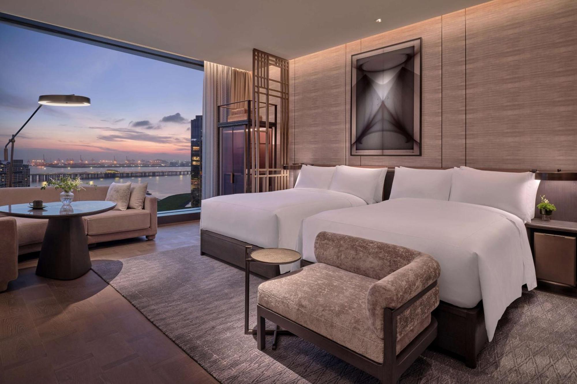 Conrad Shenzhen, The First Art Museum Hotel In Greater Bay Area With The Stunning Bay And Sunset View In The Hotel Terrace Экстерьер фото
