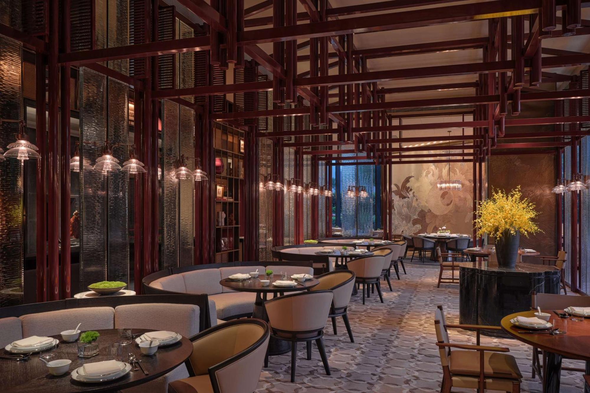 Conrad Shenzhen, The First Art Museum Hotel In Greater Bay Area With The Stunning Bay And Sunset View In The Hotel Terrace Экстерьер фото